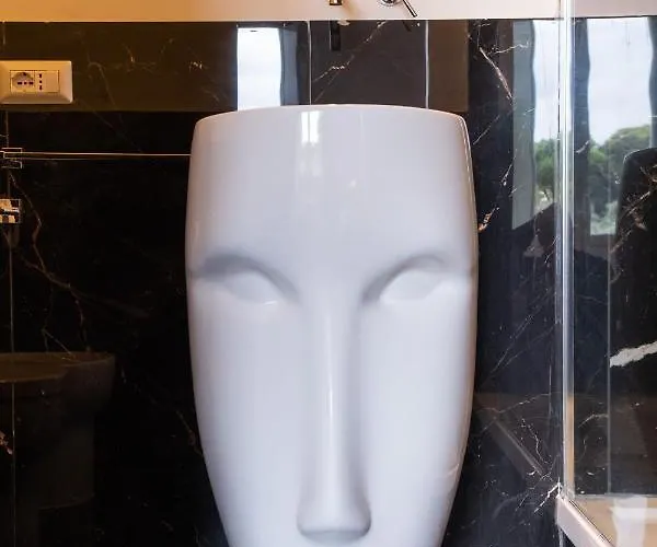 Rhome Colosseum Business Collection